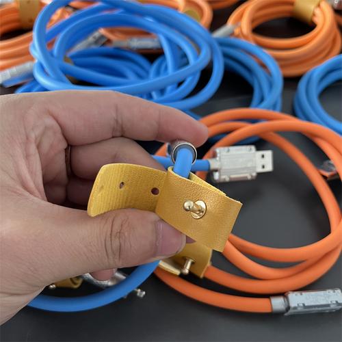 工廠處理可收納調(diào)節(jié)加粗快速充電手機(jī)數(shù)據(jù)線